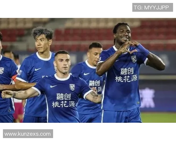 西安羽毛球队强势领跑大师赛积分榜积82分展现冠军实力 西安羽毛球队强势领跑大师赛积分榜积82分展现冠军实力